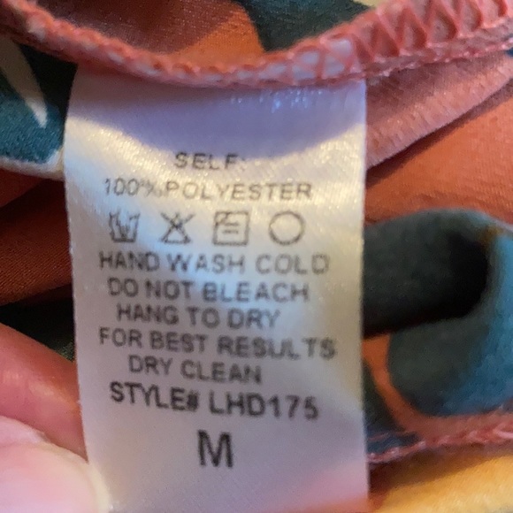 Dress - Picture 5 of 5